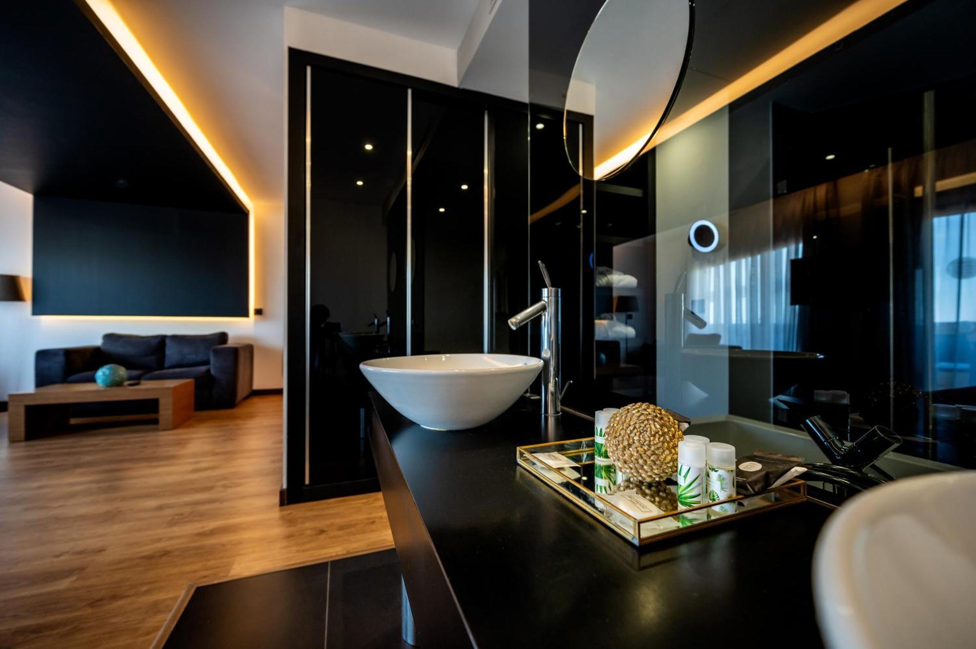 Suite Spa Access